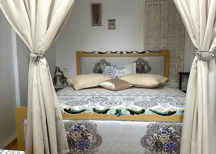 Villa Island Zembra